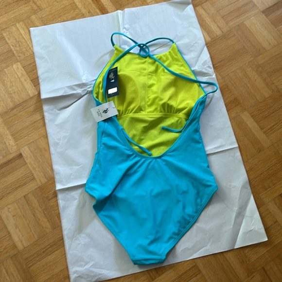 US Polo Assn - Picture 2 of 5